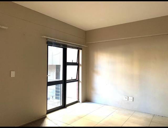 1 BEDROOM APARTMENT FOR SALE IN MILPARK